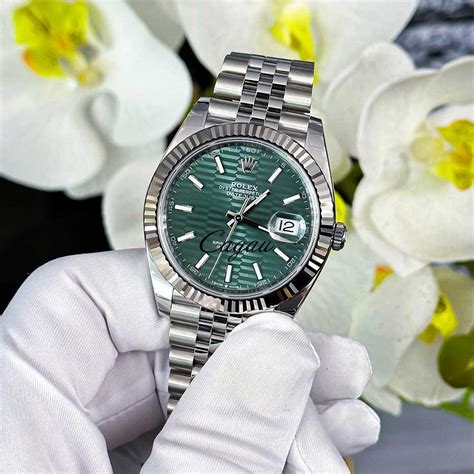 datejust 41 green motif.